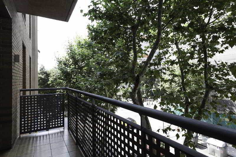 Short Stay Group Camp Nou Serviced Apartments Barcelona Bagian luar foto