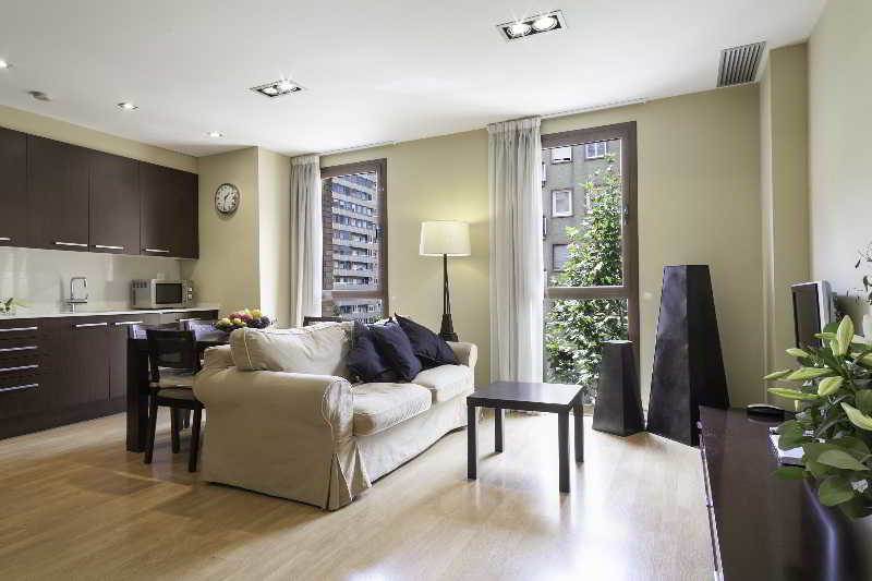 Short Stay Group Camp Nou Serviced Apartments Barcelona Bagian luar foto