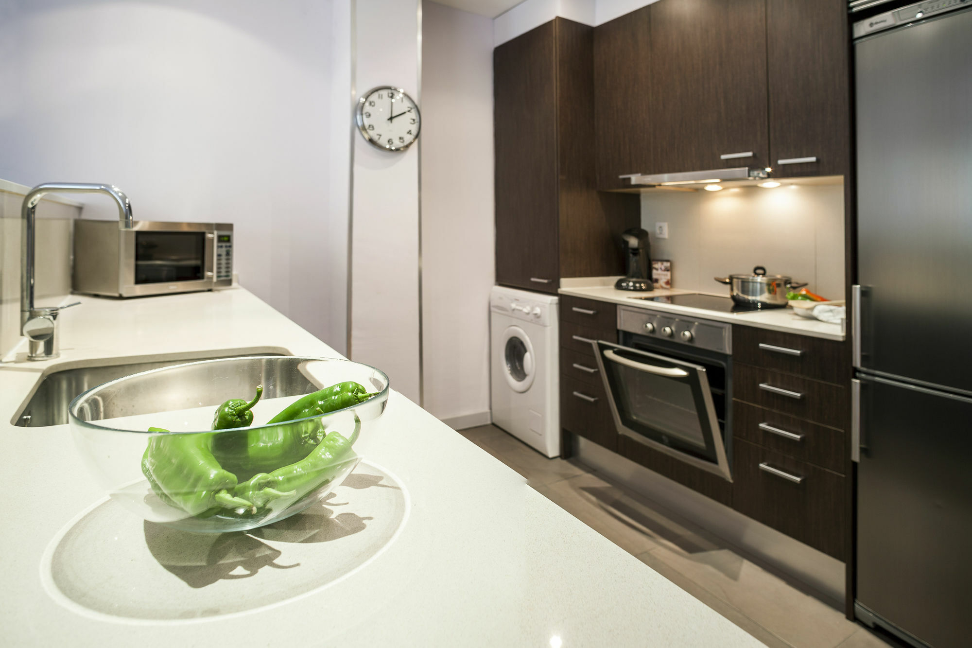 Short Stay Group Camp Nou Serviced Apartments Barcelona Bagian luar foto